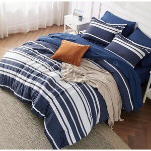 NWT Twin Comforter Set 5 Pieces, Navy Striped Bedding Set